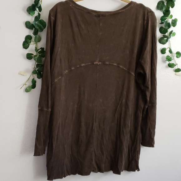 One World Live and Let Live Top - Picture 8 of 8